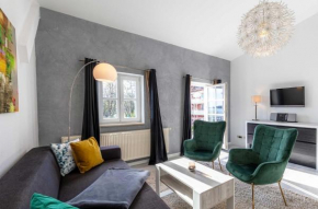Kietz-Perle mit Balkon & Müritzblick im historischen Speicher